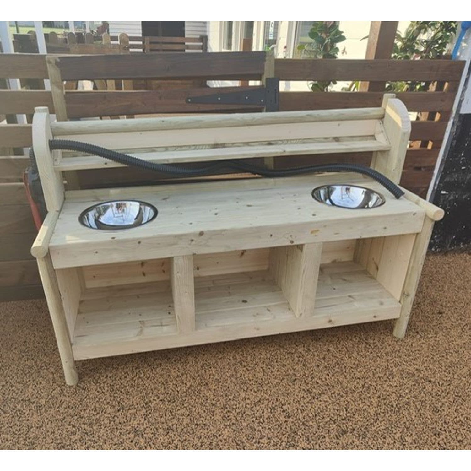 MOE Exclusive Potion Table (with Water Pump)
