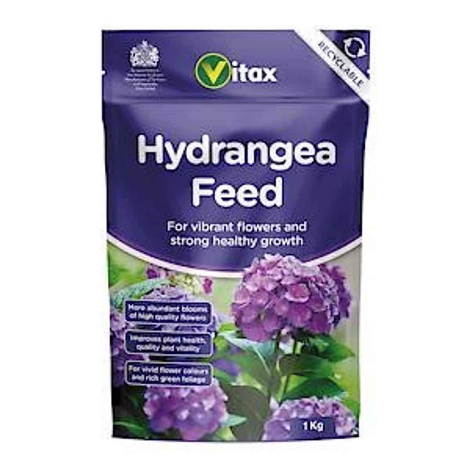 Vitax Hydrangea Feed Added Magnesium and Iron Reasealable Pouch 1kg