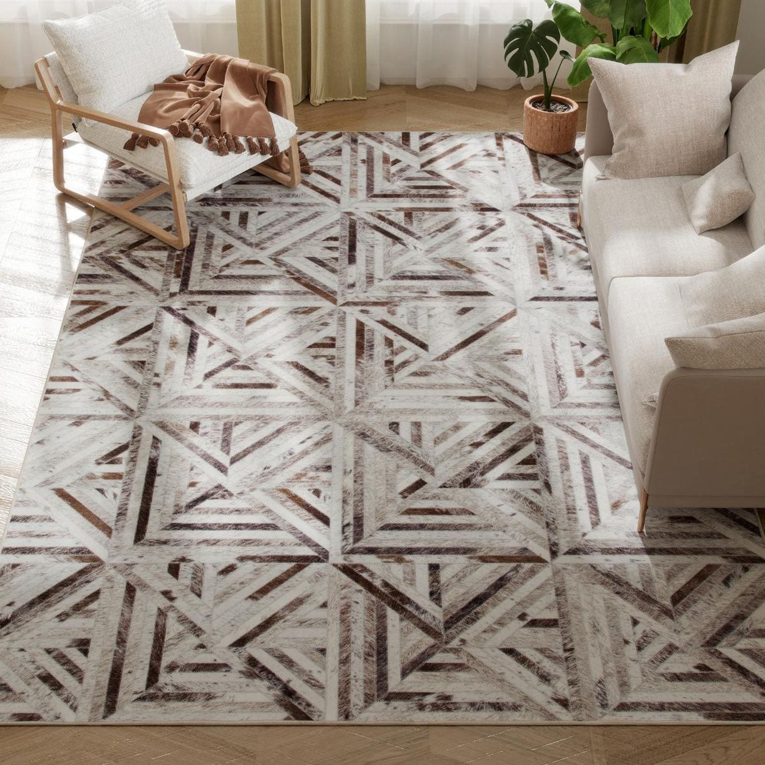 HOMCOM Non-Slip Washable Rug Chenille Floor Carpet for Living Room -Brown 290L x