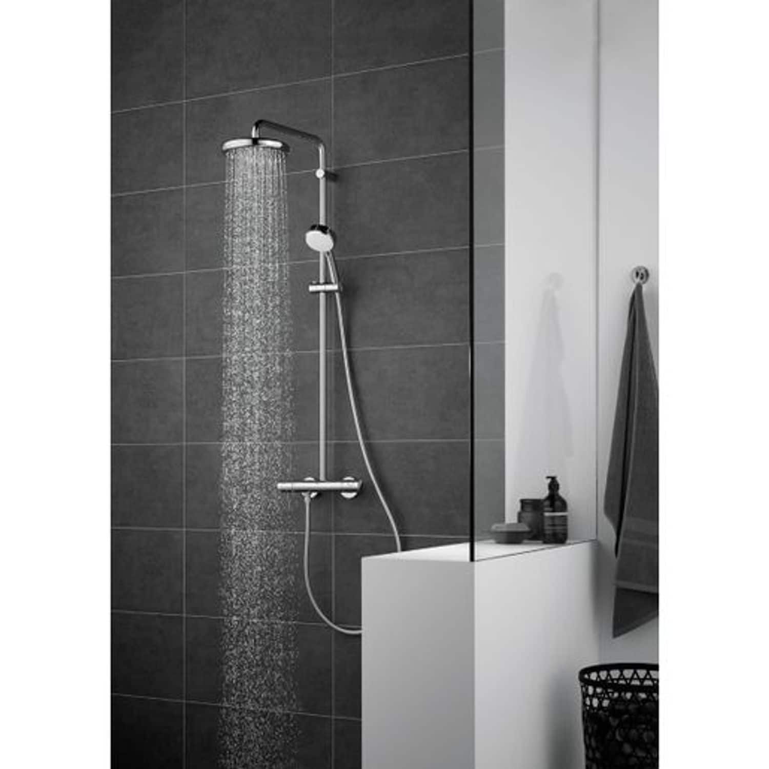 Grohe Tempesta Cosmopolitan System 210 Shower System with Thermostat for Wall Mo