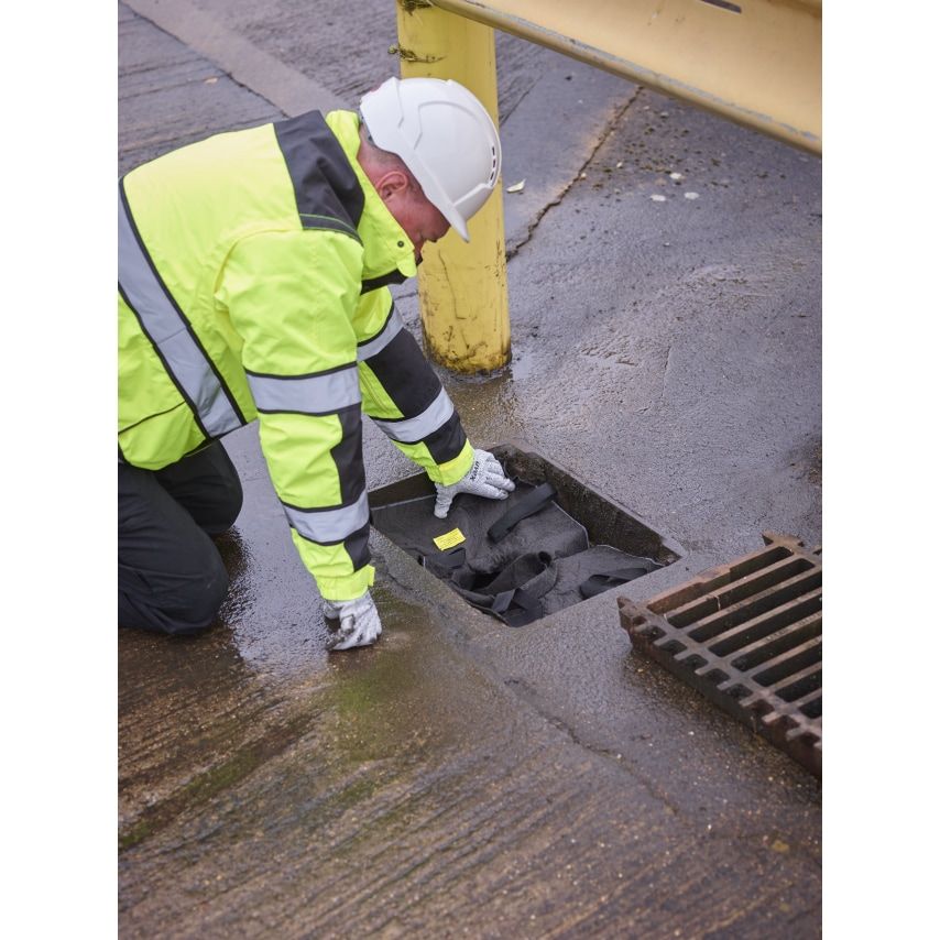 Ultra Witches Hat Oil & Sediment Drain Guard 550 X 400MM | Zoro UK