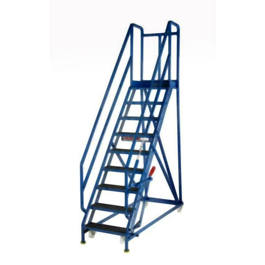 Steptek 9 Tread Handlock Warehouse Step with Rubber Treads