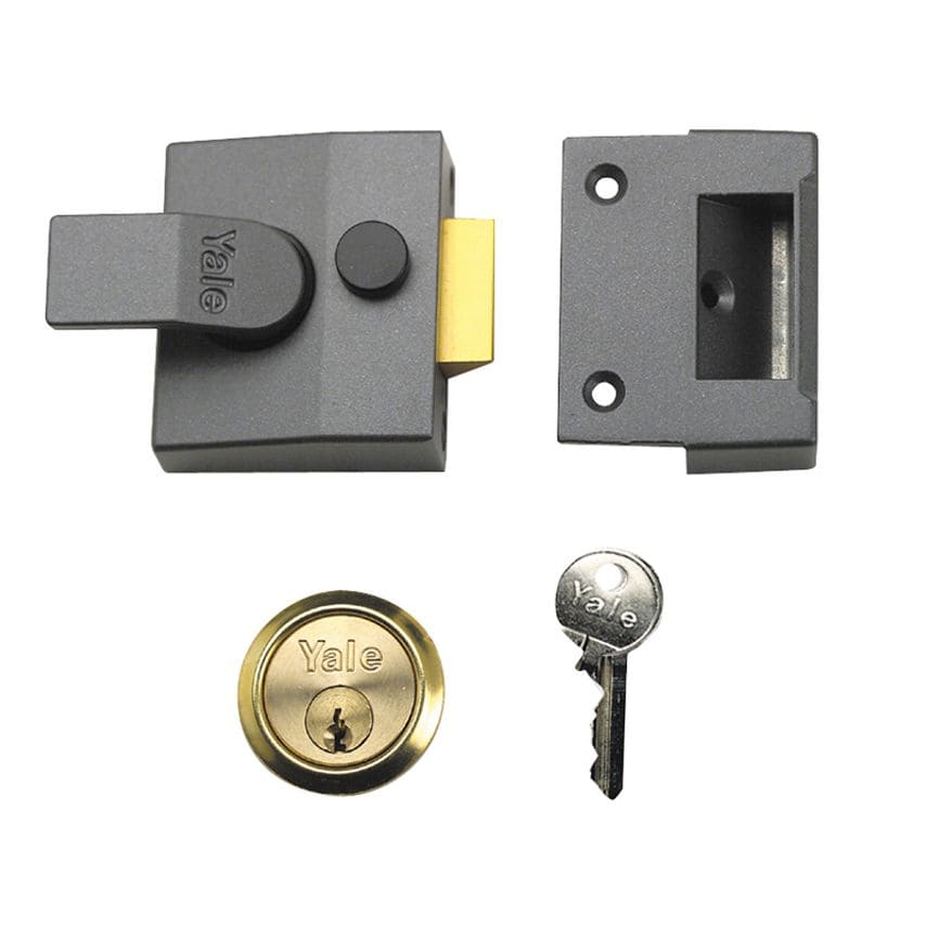 Yale Locks P85 Deadlocking Nightlatch 40mm Backset Chrome Finish Visi YALP85CHCH