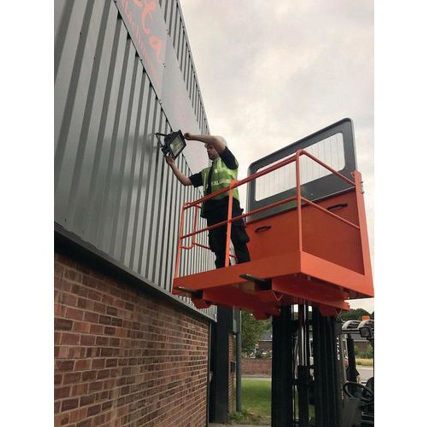Slingsby Forklift Access Platforms - 250kg Capacity Access Lift Up Bar No. of Pe