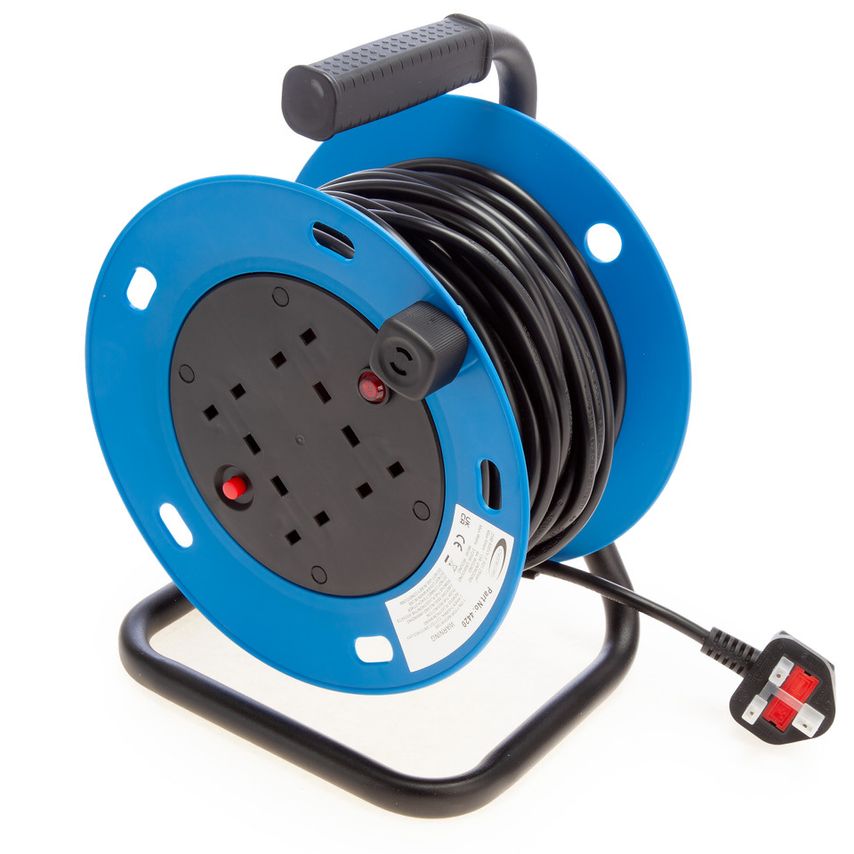 Cable Reels with Sockets