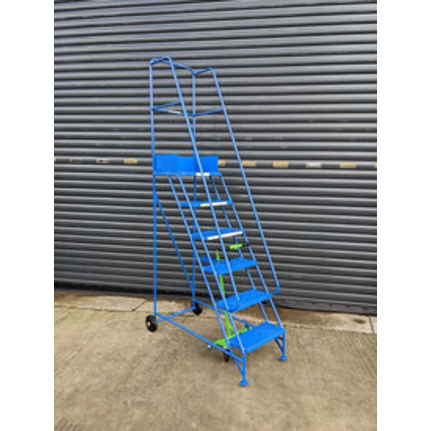 Klime Ezee 5 Tread Narrow Aisle Pro Mobile Step