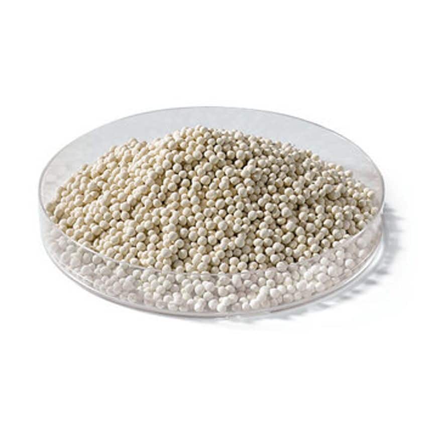 Carl Roth Molecular Sieve 3 0.3 NM Type 564 Pearls 2.5 kg Plastic