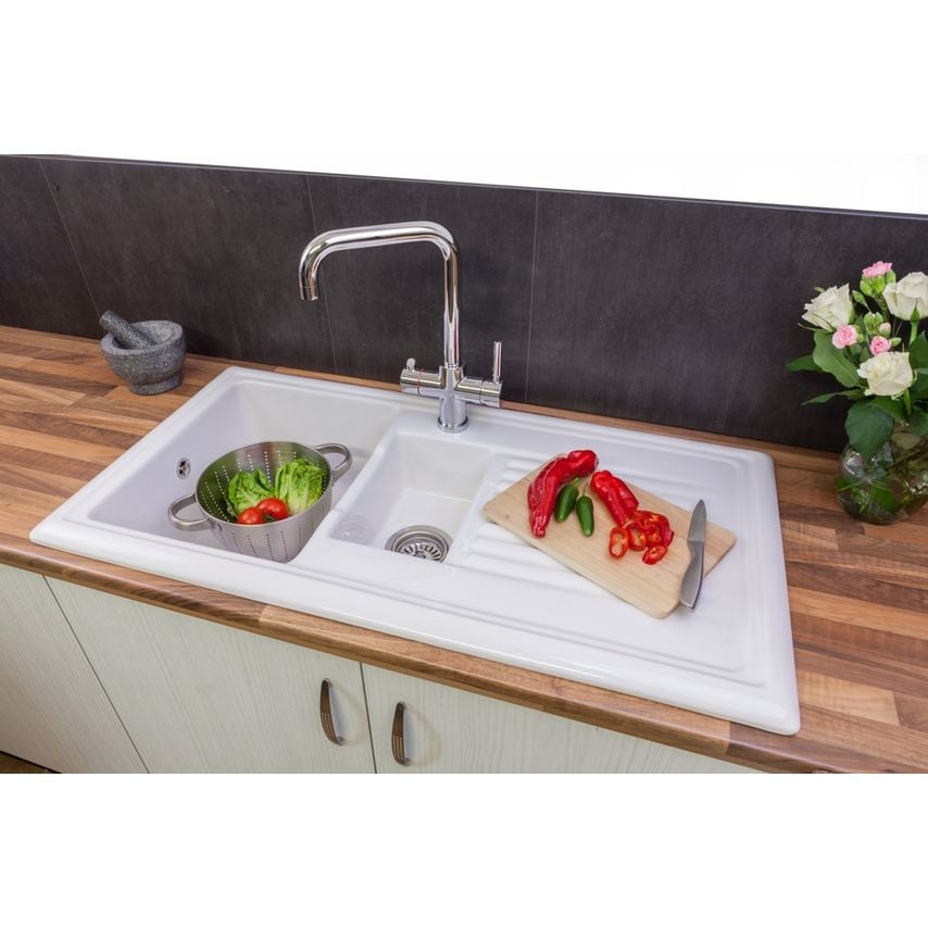 Reginox White Ceramic Reversible Sink 1.5 Bowl