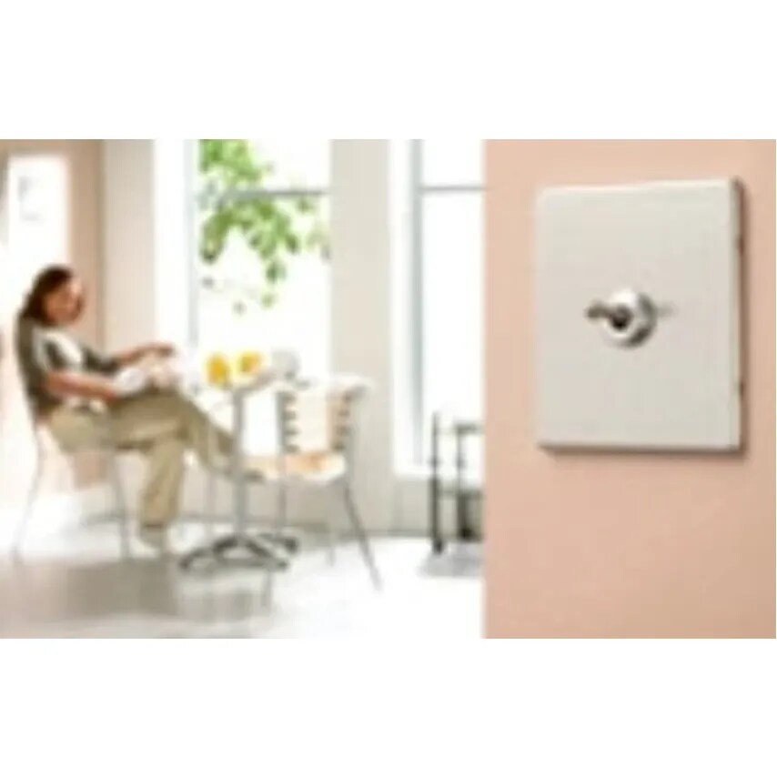 Novar ED&S Switch 1 Gang SP 2 Way Rocker Large 20A Brushed Stainless Steel Black