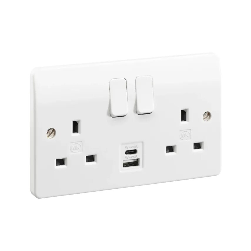 Novar ED&S Socket 2 Gang Switched DP 2A 5V 25mm White 2 Port USB A+c Charger